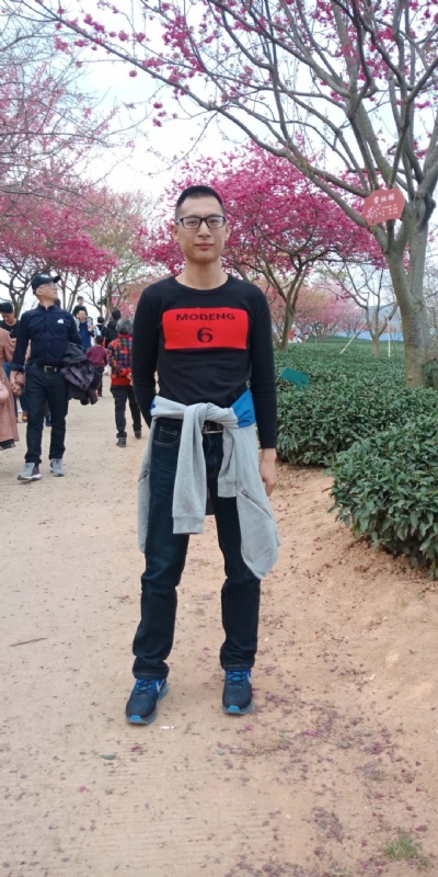 小梁的第一张照片--闽侯婚介网