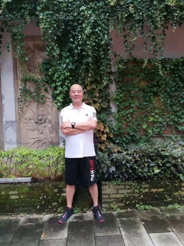 李国伟的第五张照片--闽侯婚介网