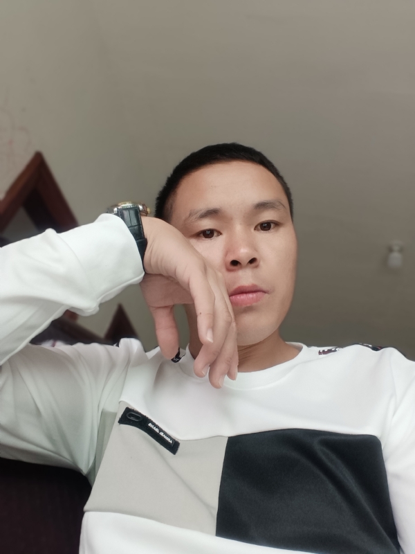 冷漠的第一张照片--闽侯婚介网