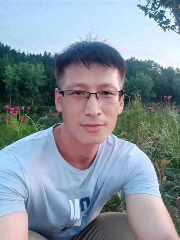 零零柒的第一张照片--闽侯婚介网