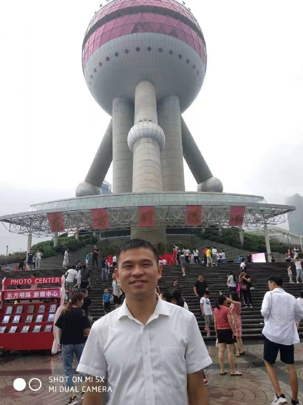 小猫吃老鼠的第一张照片--闽侯婚介网