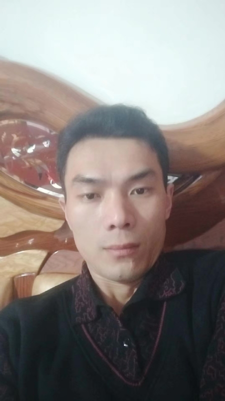 错把真心喂了狗的第四张照片--闽侯婚介网