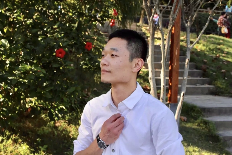 落落大方的第一张照片--闽侯婚介网