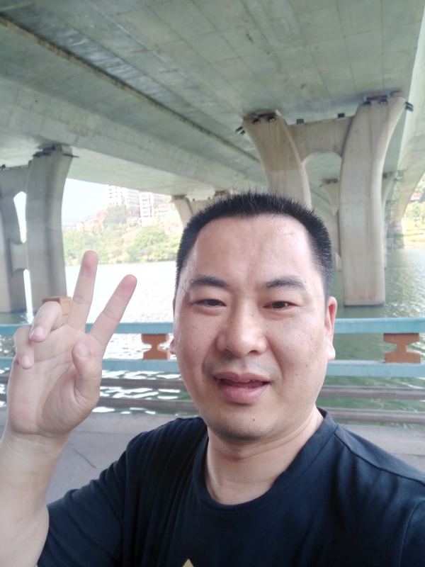 上人的第一张照片--闽侯婚介网