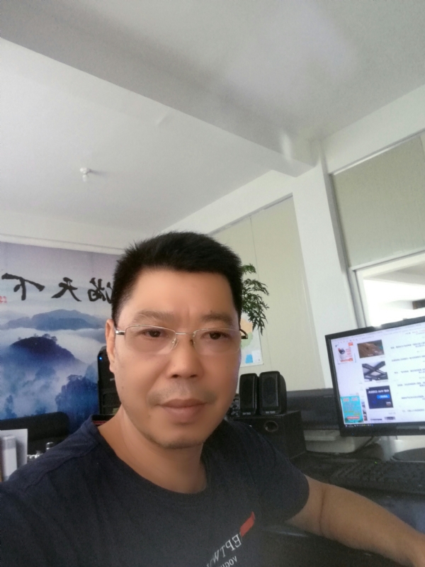 心平气和的第一张照片--闽侯婚介网
