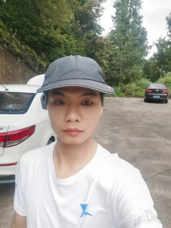 携手相伴的第一张照片--闽侯婚介网