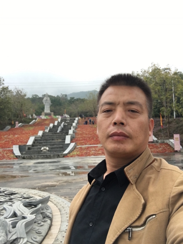 开心的松鼠的第二张照片--闽侯婚介网