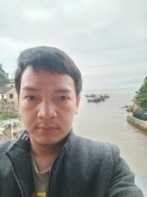 啊亮的第一张照片--闽侯婚介网