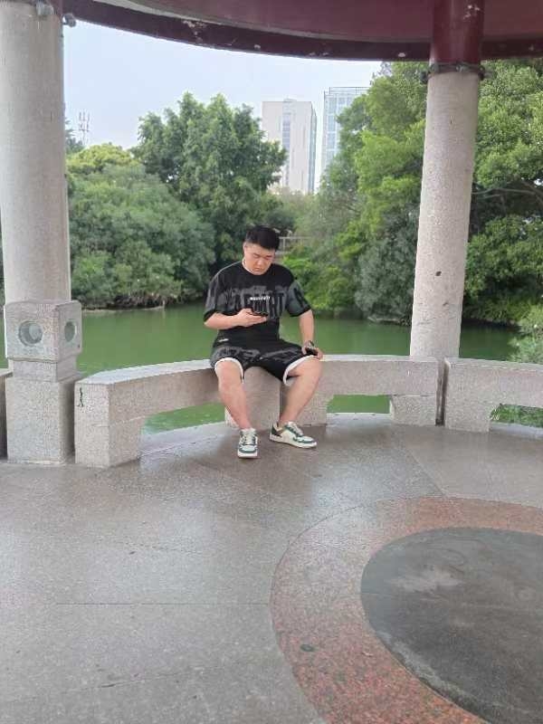 不善挽留的第一张照片--闽侯婚介网