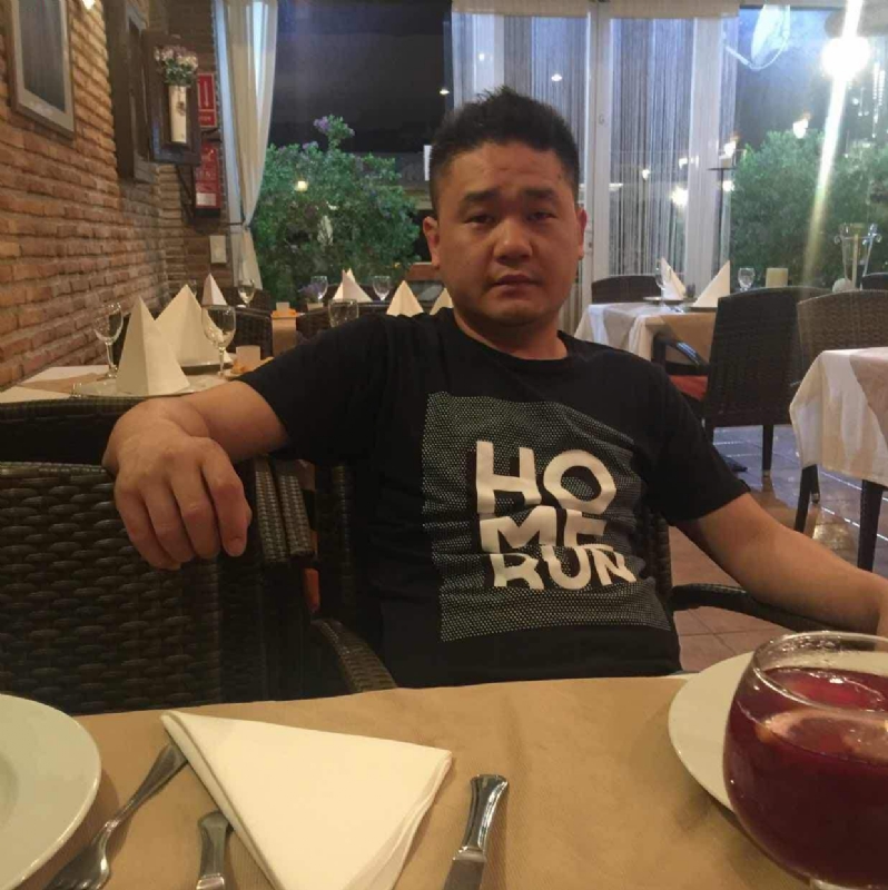 海外游子的第二张照片--闽侯婚介网