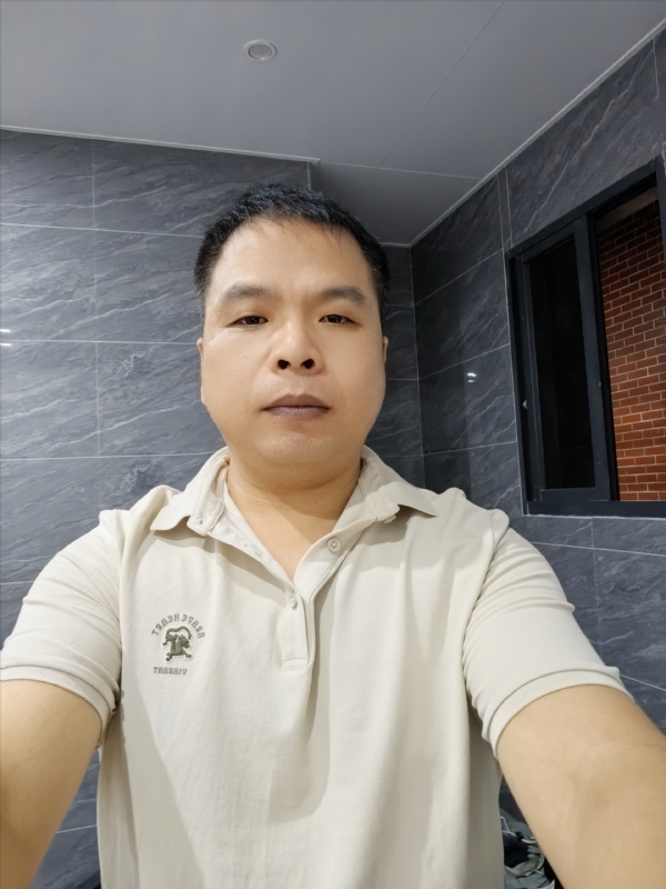 刘两水的第一张照片--闽侯婚介网